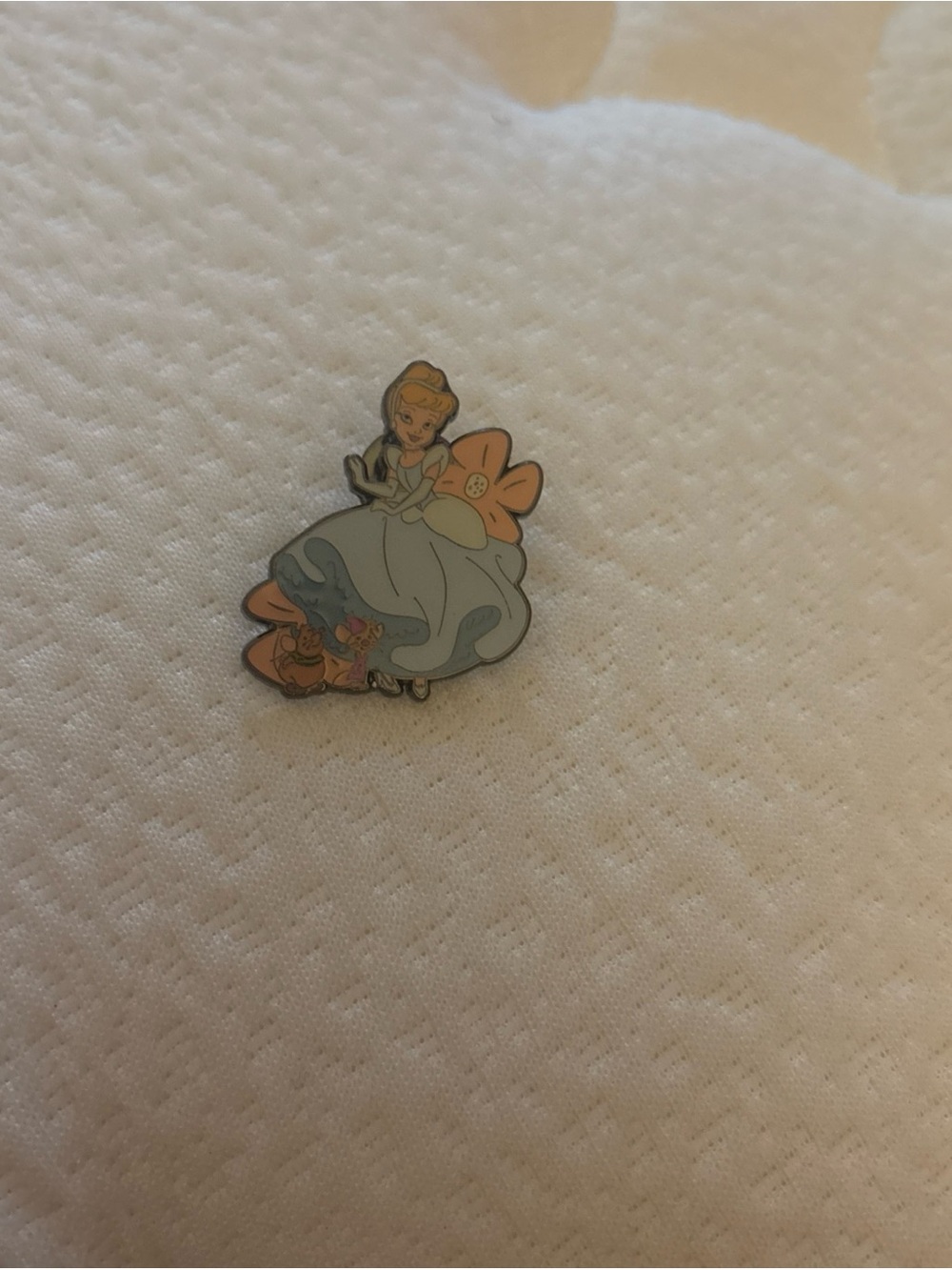 *NEW*Disney&Loungefly Princess Best Friends Mystery Pin-Cinderella&Gusgus& Jacq